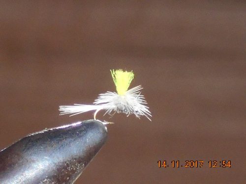 Parachute midge fly